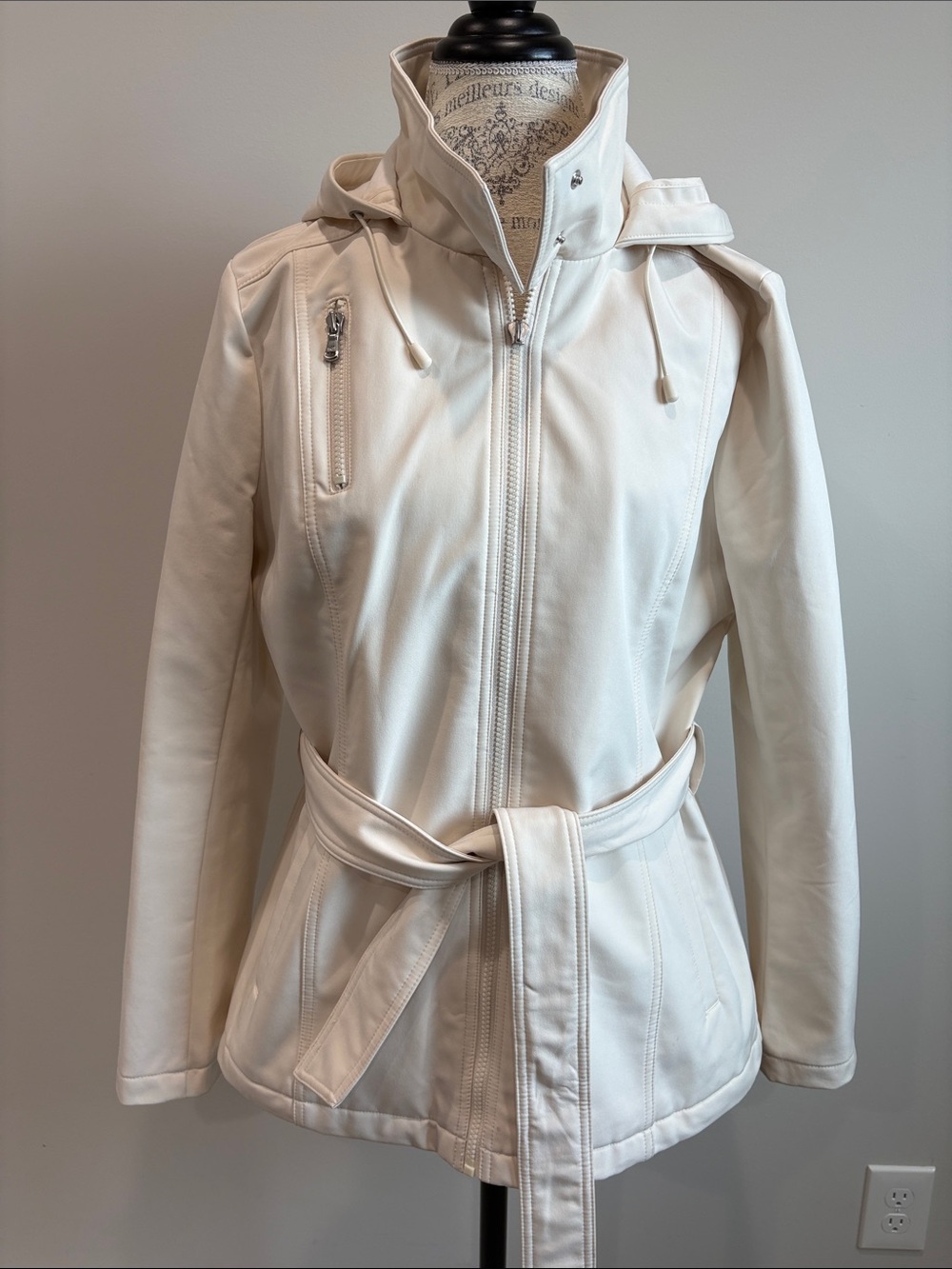 Kenneth Cole Reaction Off-White Hooded Belted Trench Jacket